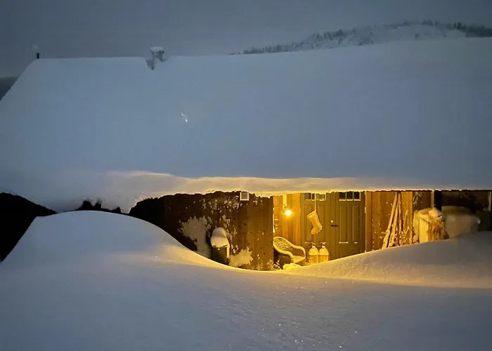 Family-friendly Seter Near Makalaus Peak Feriehus *