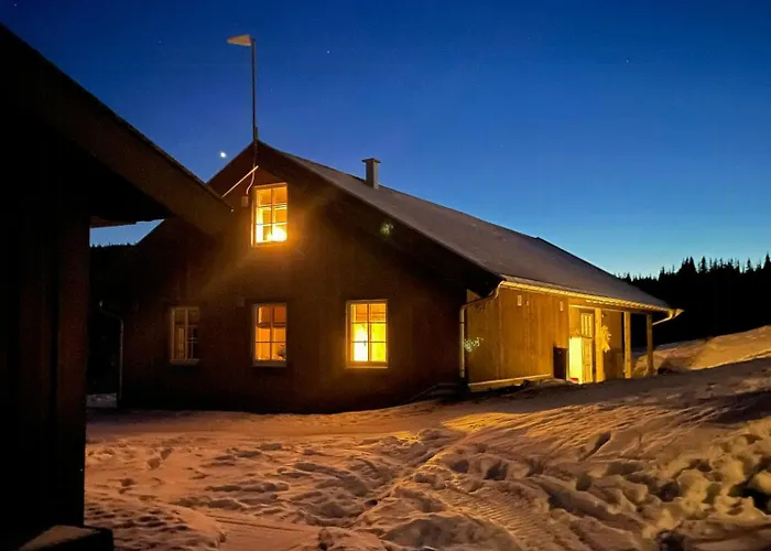 Family-friendly Seter Near Makalaus Peak Feriehus